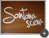Letreiro galvanizado com letras manuscritas - Santa Scena