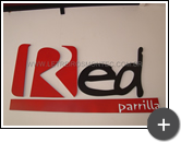 Letreiro produzido em aço galvanizado para o restaurante Red Parrilla