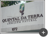 Letreiro produzido em aço para o Armazém Quintal da Terra