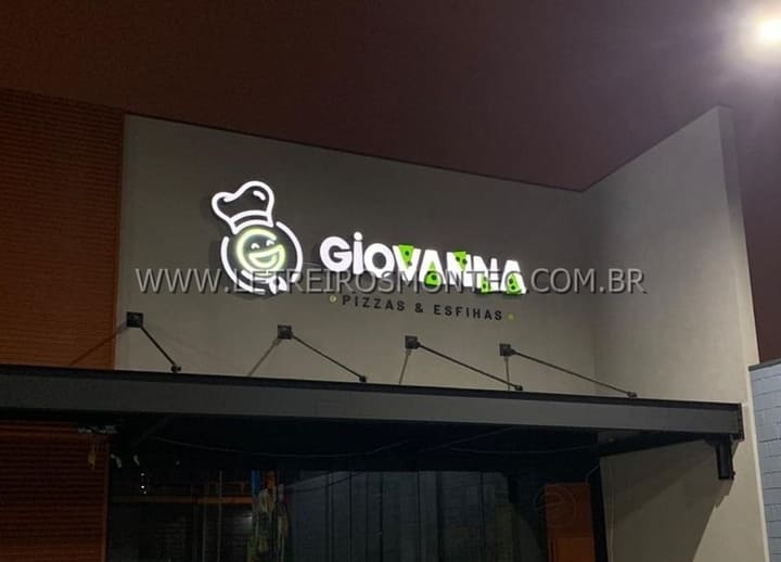 Letreiro luminoso para fachada