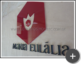 Logo em acrílico vazado alto relevo