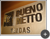 Letreiro para escritório de empreendimentos imobiliários - Bueno Netto Vendas
