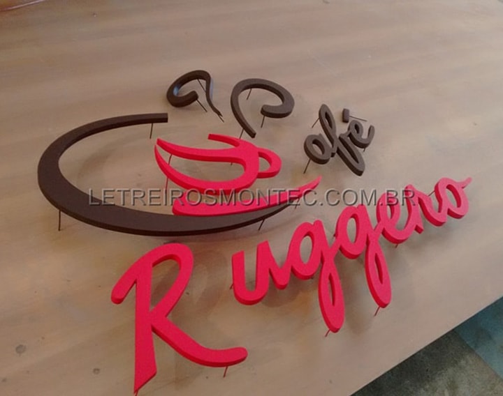 Letreiro da lanchonete e cafeteria em aço galvanizado